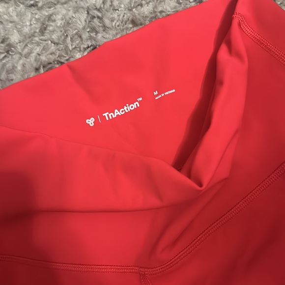 SOLD ✨Aritzia Biker Shorts✨ - Picture 5 of 5